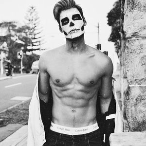 Meet your Posher, Robert